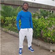 Professeur de sport ( Parkour et gymnastique acrobatique) et de Danse. Je donne mes cours à Cotonou Bénin